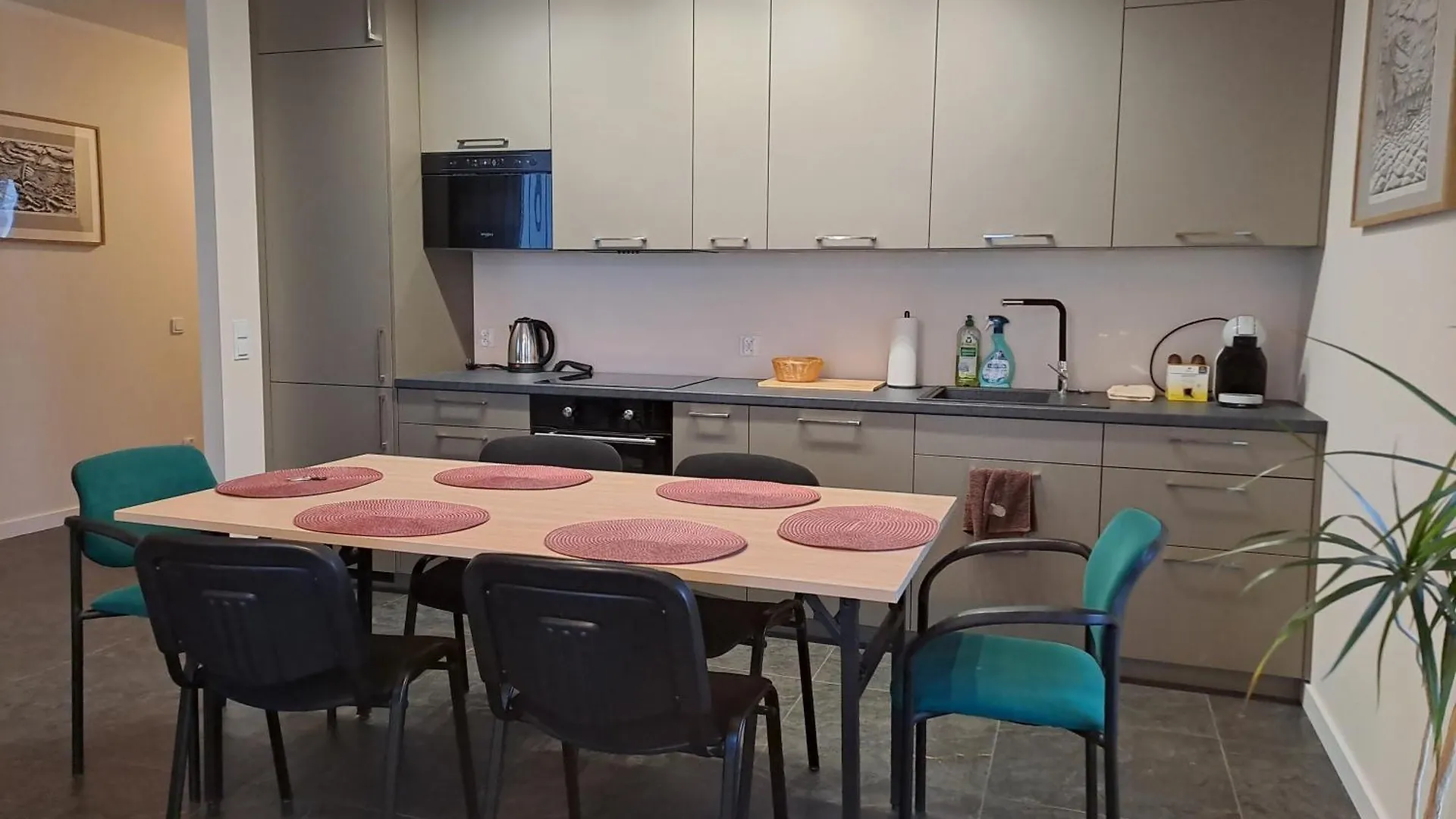 Komfortowy Apartament- 1 Salon, 3 Sypialnie, 2 Lazienki W Gdansku Lengyelország
